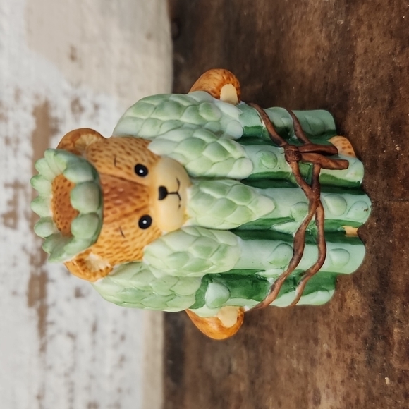 Lucy and Me Asparagus Teddy Bear Enesco - Picture 1 of 4